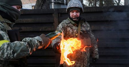 Wojna w Ukrainie. W okolicy Kijowa jest mnóstwo sprzętu bojowego