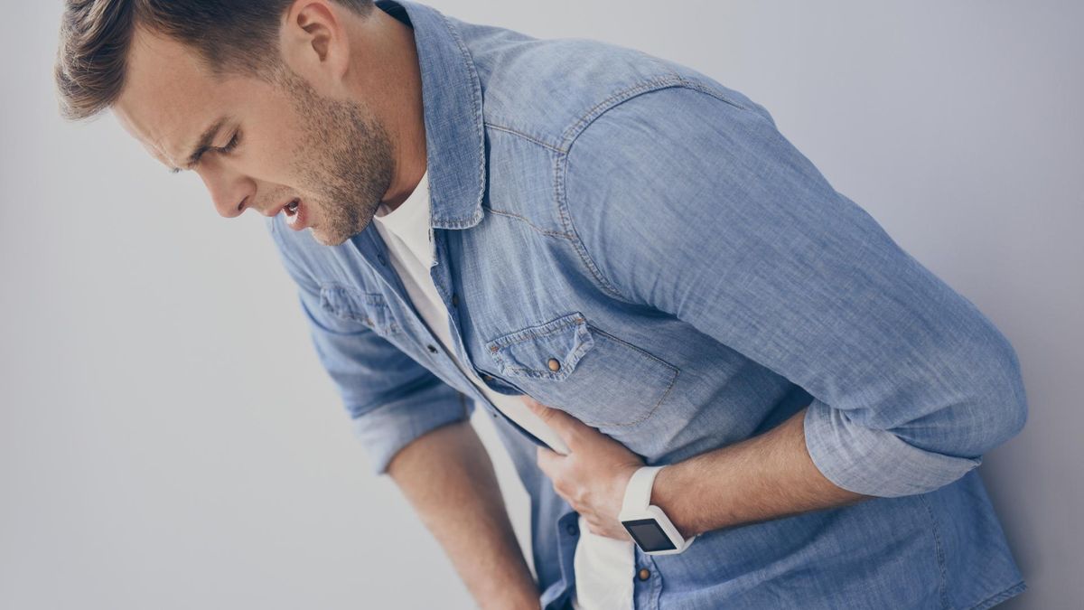 Jakie są nietypowe objawy kamicy żółciowej?