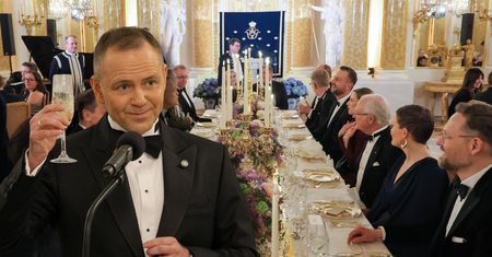 Zamówienie za pół miliona złotych. Tak się je u Nawrockiego
