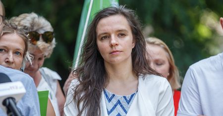 Klaudia Jachira w ogniu krytyki. Ostry komentarz ks. prof. Kobylińskiego: Jej słowa to barbarzyństwo