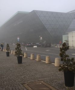 Mgła paraliżuje lotnisko w Balicach. Duże utrudnienia