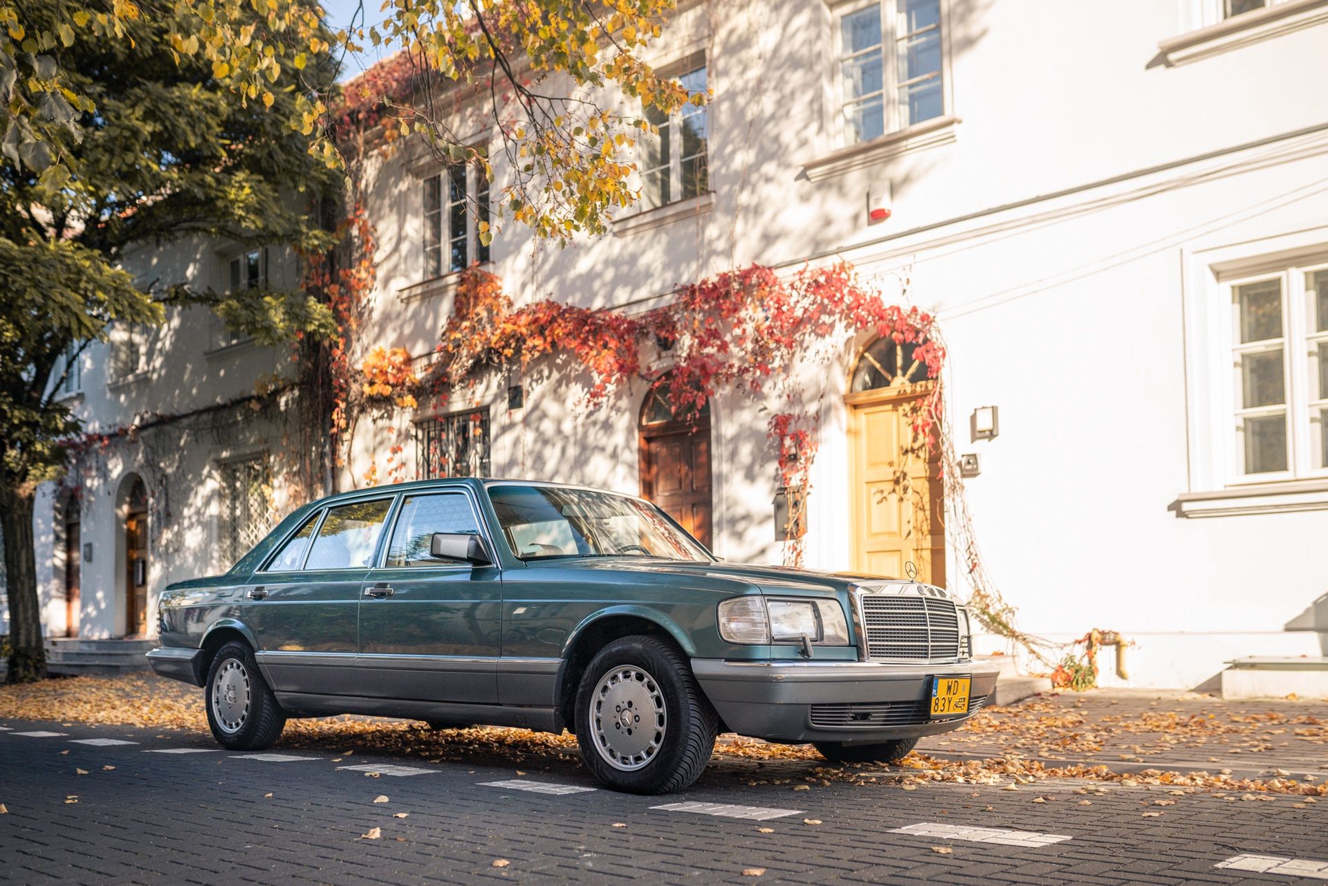 Mercedes-Benz 300 SDL W126