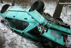 Śląskie. Blisko tragedii. Dachowanie w Truskolasach.