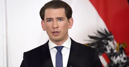 "Uchodźcy? Nie za mojej kadencji". Ostre słowa kanclerza Austrii