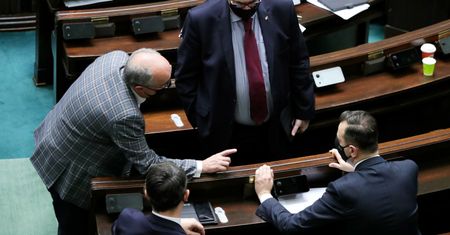 Niepokojący sondaż IBRiS. Reakcja Piotra Zgorzelskiego