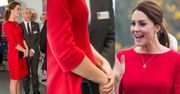 Brzuszek Kate Middleton w czerwonej sukience (ZDJĘCIA)