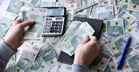 Polacy nie płacą ZUS. Oto ile winny jest rekordzista