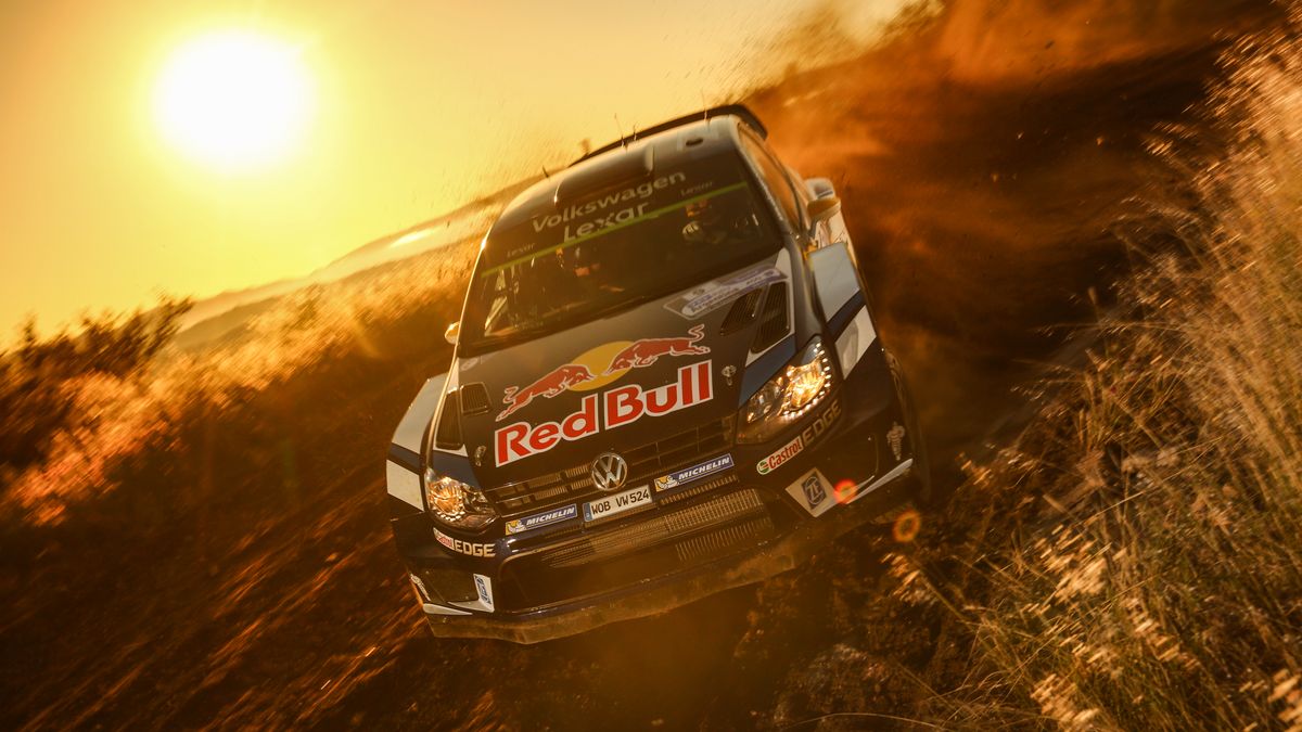 W jego żyłach płynie czysta benzyna – poznajcie twórczość Macieja Niechwiadowicza 1