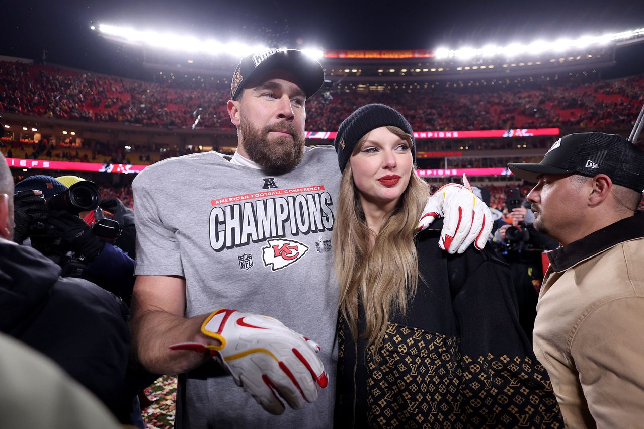 Travis Kelce and Taylor Swift