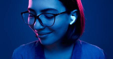 Bluetooth LE Audio - przełom w słuchaniu muzyki bez kabli