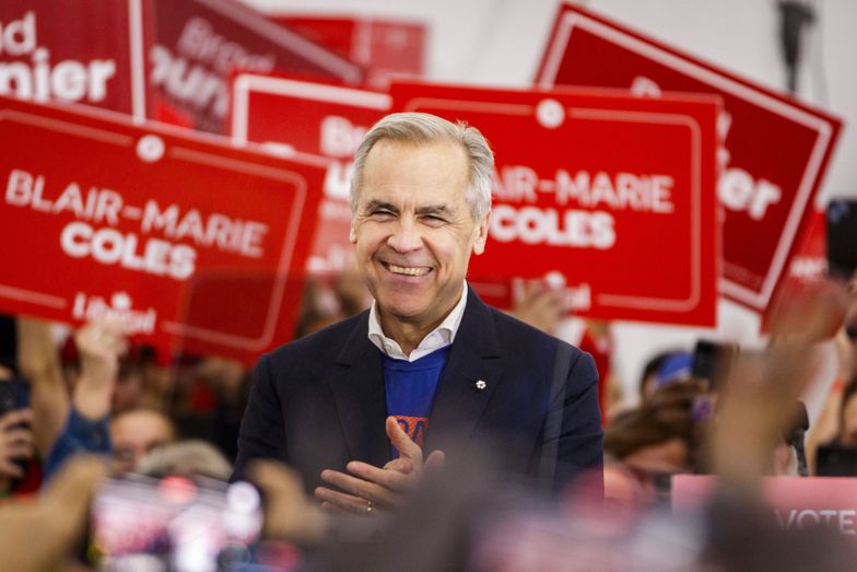 Mark Carney tryumfuje po wyborach w Kanadzie