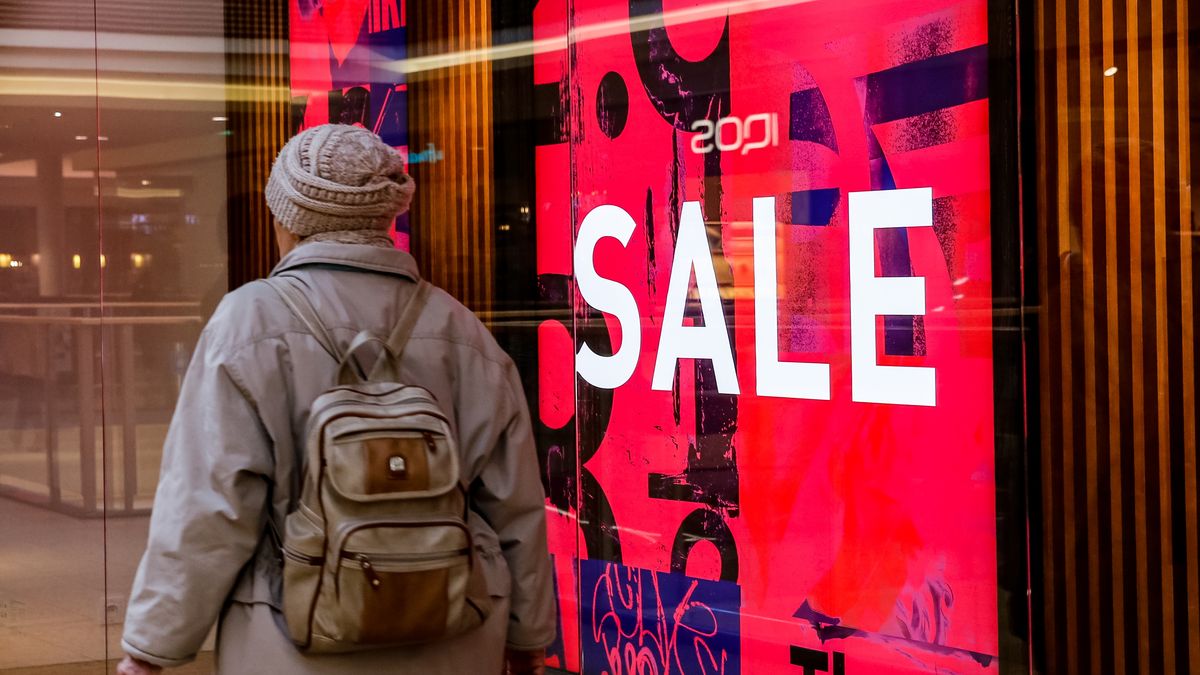 Shoppers visit a shopping center as winter season sale contiguous in most high street shops in Krakow Gallery, Poland on January 30, 2024. (Photo by Dominika Zarzycka/NurPhoto via Getty Images)