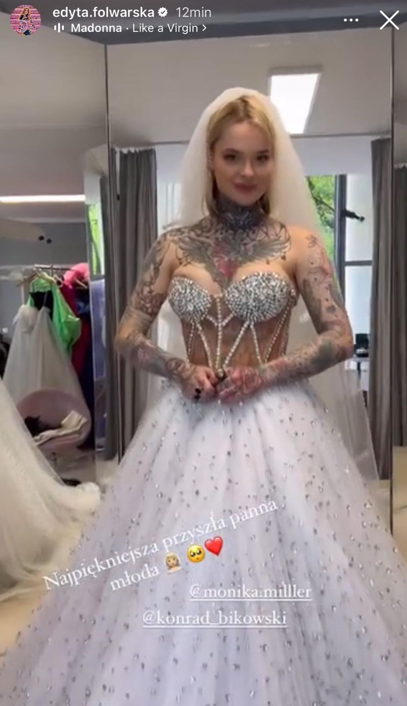 Monika Miller mierzy suknie ślubne