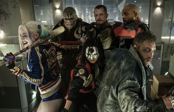 "Legion samobójców" dalej hitem, słaby wynik filmu "Boska Florence"