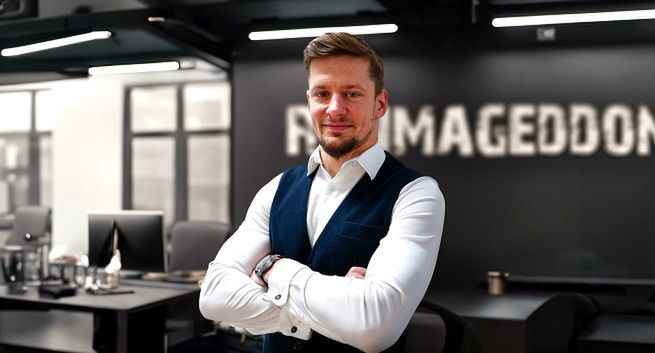 Jakub Leduchowski kieruje marketingiem w Runmageddon