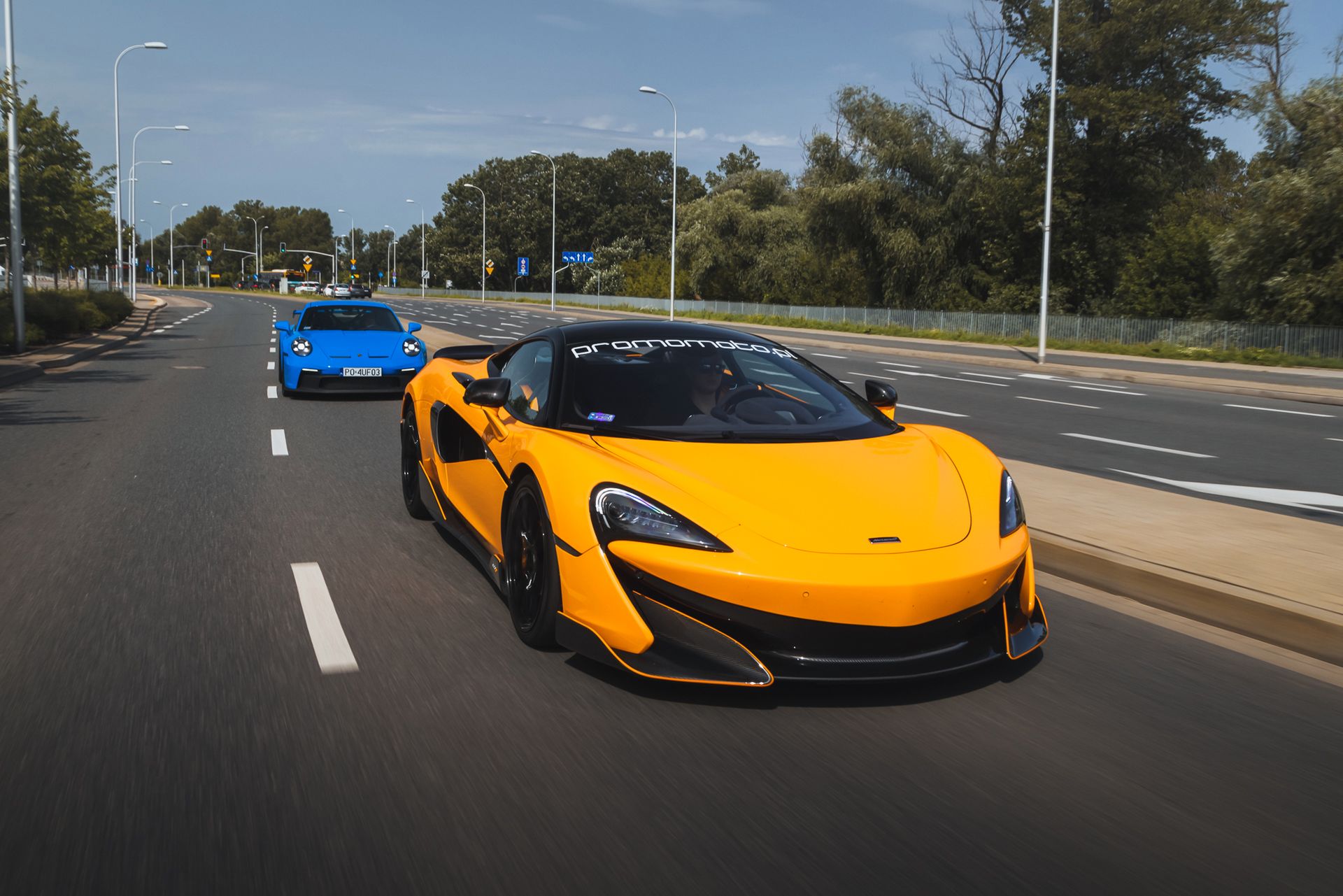 Porsche 911 GT3 kontra McLaren 600LT