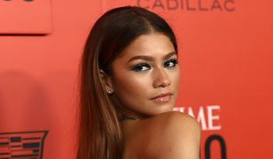 Zendaya w sukni retro. Turkusową kreacją zachwyciła na gali Time 100