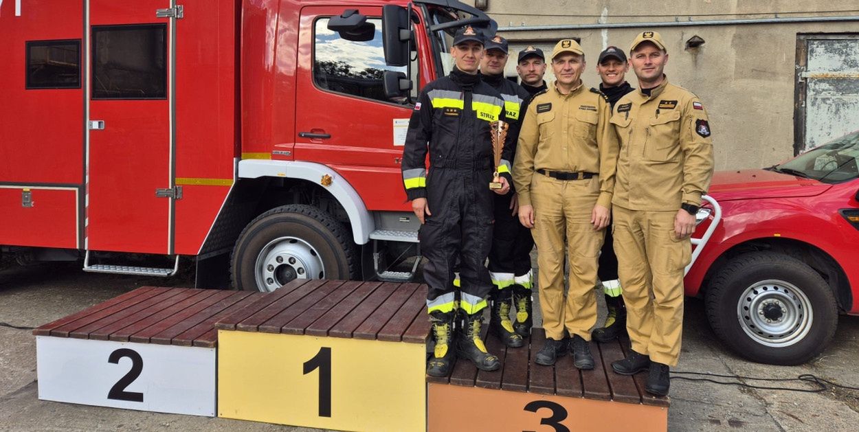 Włocławek: Strażacy na podium! Trzecie miejsce w Wojewódzkich Zawodach Ratownictwa Wysokościowego