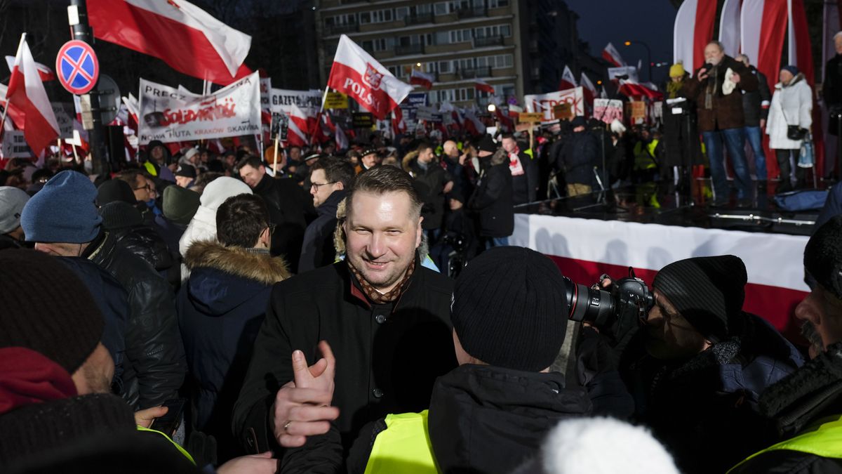 Przemyslaw Czarnek, Poland's former education minister, during a march called by the Law & Justice (PiS) party in support of democracy, free media and the freedom of speech in Warsaw, Poland, on Thursday, Jan. 11, 2024. Polish President Andrzej Duda condemned the late-night arrest of two former ruling party lawmakers at the presidential palace, a dramatic escalation of the power struggle with the new pro-European government under Prime Minister Donald Tusk. Photographer: Damian Lemaski/Bloomberg via Getty Images