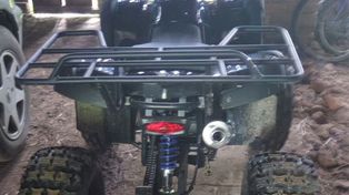 Hrubieszów: 12-latka na quadzie uderzyła w ogrodzenie. Została wezwana policja, a sprawa trafi do sądu rodzinnego