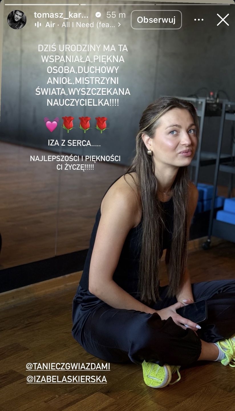 Tomasz Karolak składa życzenia Izabeli Skierskiej 