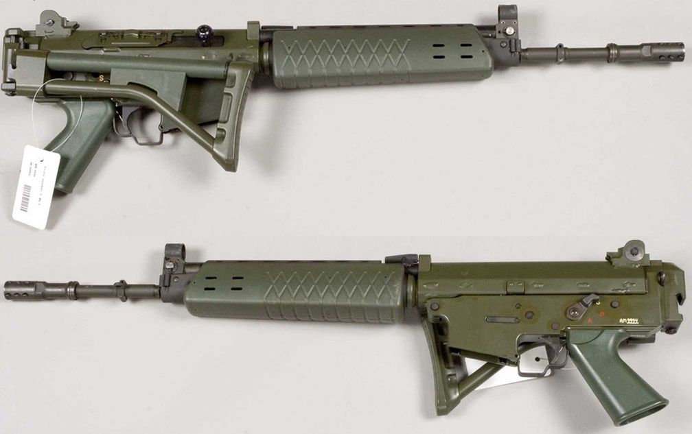 FN FNC w wydaniu szwedzkim (Ak5).