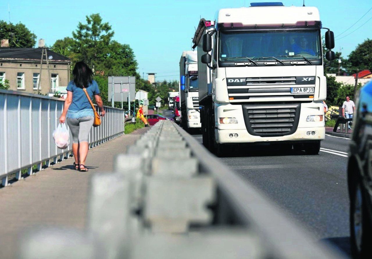 Sulejów: Prokuratura zamyka drogę krajową. Szykują się gigantyczne korki