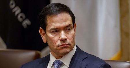 "Wewnętrzne pęknięcia". Rubio o negocjacjach z Iranem