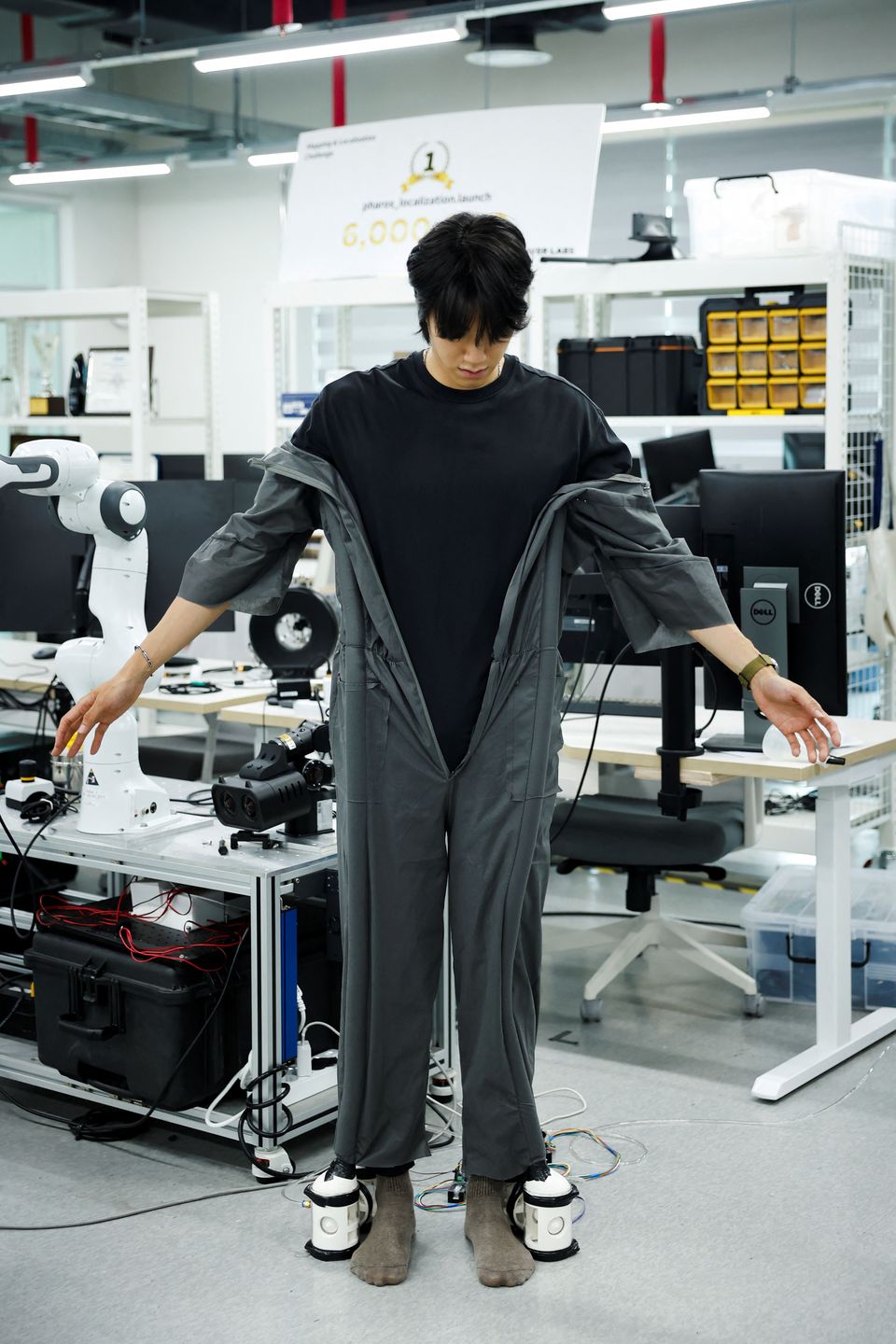 South Korean researchers develop self-dressing robotHwang Jae Yun, a graduate student of Civil and Environmental Engineering at the Korea Advanced Institute of Science and Technology (KAIST), demonstrates wearing a self-dressing robot at KAIST in Daejeon, South Korea, July 14, 2026.,Image: 1116947581, License: Rights-managed, Restrictions: , Model Release: no  , Credit line: Kim Soo-hyeon / Reuters / ForumKim Soo-hyeon / Reuters / Forumscience and technology, company information, economy, business and finance