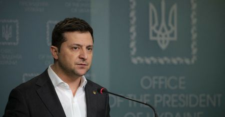 Zełenski dla "Bilda": giniemy również za was