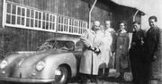 70. rocznica pierwszego odbioru porsche z fabryki w Zuffenhausen. Tradycja, która przetrwała do dziś