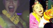 Miley imprezuje TOPLESS w 22. urodziny! (ZDJĘCIA)
