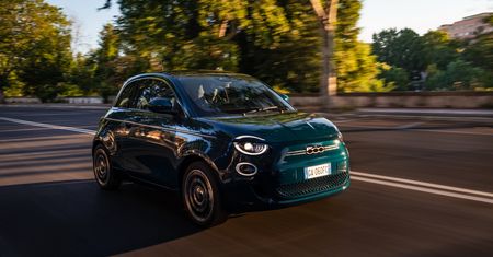 Fiat 500 EV z dachem i w wyjątkowej edycji. Ceny od 34 900 euro