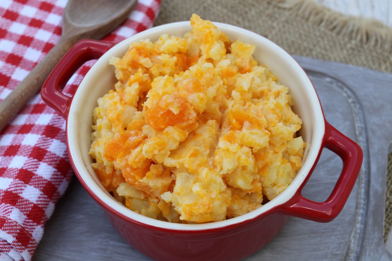 Jesienią często robię zamiast samych ziemniaków. Ma więcej wartości i jest pyszna