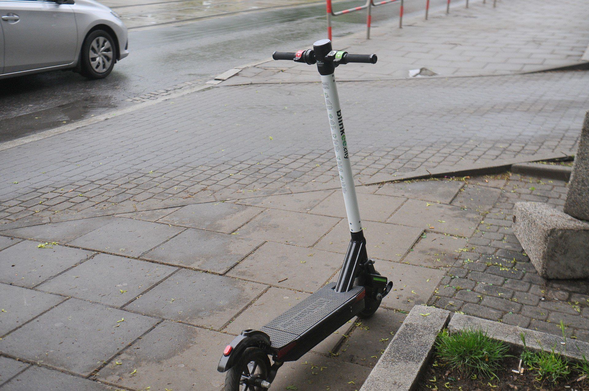 09.05.2019 KRAKOW
HULAJNOGA ELEKTRYCZNA PROBLEM PARKOWANIE MIASTO
N/Z:                        
FOT: ADAM WOJNAR/POLSKA PRESS/GAZETA KRAKOWSKA
