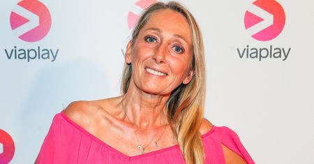 Beata Pawlikowska na salonach. Ubrała się cała na różowo