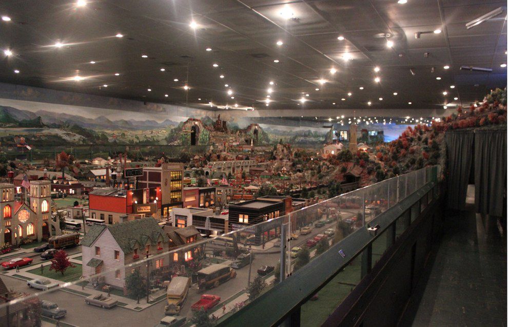 Shartlesville - największa miniaturowa wioska na świecie 8