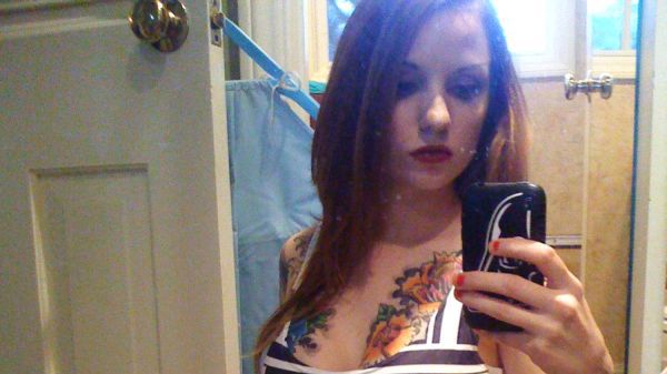 Geekowskie dziewczyny w strojach kąpielowych R2D2 [galeria] 1