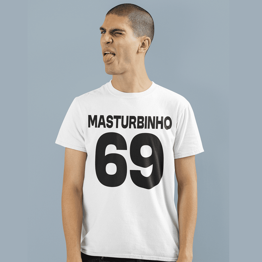 Modny prezent dla niego – jak wybrać idealną koszulkę na 18 urodziny?