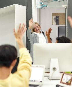 Polacy coraz częściej myślą o zmianie pracy. Jeden powód dominuje