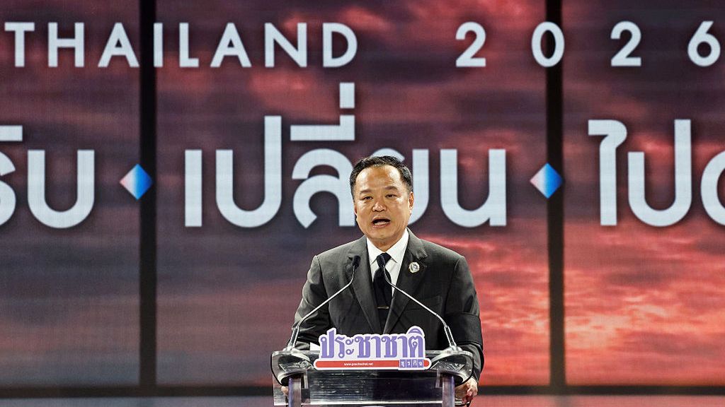 Thailand Seminar on Economic Outlook
Anutin Charnvirakul, Thailand's prime minister, speaks at a seminar in Bangkok, Thailand, on Thursday, Nov. 20, 2025. Under pressure from credit-rating firms and investors, Thailand is planning a smaller deficit next year to prove it can keep its debt in check. Photographer: Dario Pignatelli/Bloomberg via Getty Images
Bloomberg
south east asian, speakers, forum, summit, conference, south, southeast asia, thai