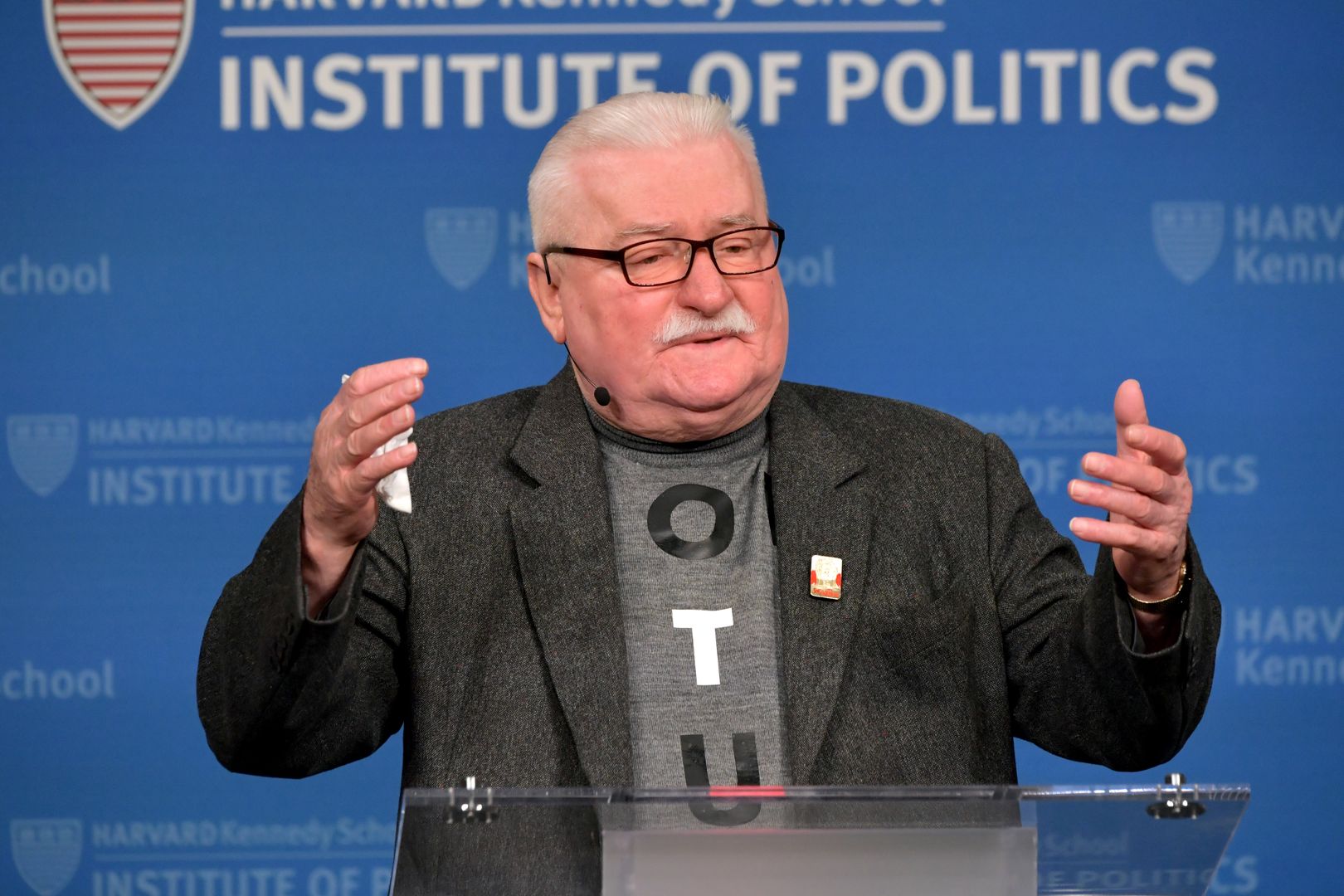Lech Wałęsa pokonał koronawirusa. Wiadomo, jak teraz się czuje