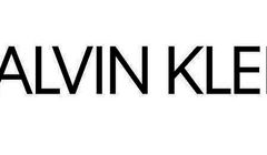 Calvin Klein z nowym logo wraca do korzeni i budzi kontrowersje
