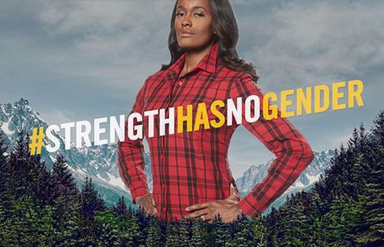 Kobiety zastępują mężczyzn w kampanii Brawny (wideo)