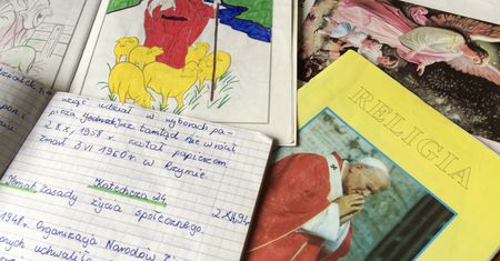 Problemy z lekcjami religii po powrocie do szkół. "Można to liczyć w setkach"