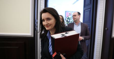 Wykorzystał dane minister. Okła-Drewnowicz reaguje