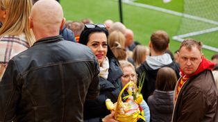 Jagiellona Białystok. Kibice tłumnie przybyli na święcenie pokarmów na Chorten Arenie