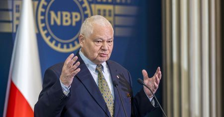 Konferencja prezesa NBP. Adam Glapiński tłumaczy podwyżki stóp procentowych