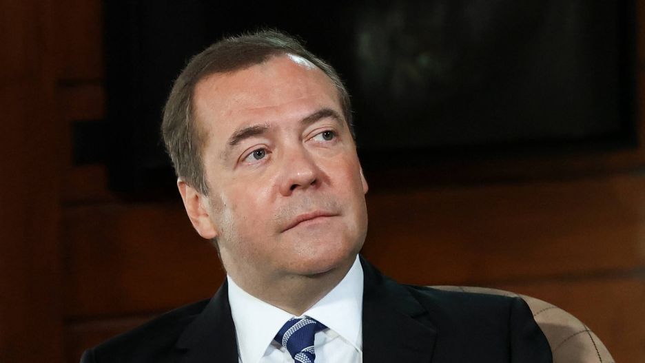 Chairman of the United Russia Party, Deputy Chairman of the Russian Security Council Dmitry Medvedev Interviewepa09711923 Dmitry Medvedev, Chairman of the United Russia Party, Deputy Chairman of the Russian Security Council, speaks during an interview with Russian journalists at the Gorki residence, outside Moscow, Russia, 27 January 2022. 'Ukraine has become a toy in the hands of NATO and, above all, the United States, the country is used as an instrument of geopolitical pressure on Russia, as well as on China' said Deputy Chairman of the Russian Security Council Dmitry Medvedev.  EPA/YULIA ZYRYANOVA / SPUTNIK  POOL Dostawca: PAP/EPA.YULIA ZYRYANOVA / SPUTNIK  POOL