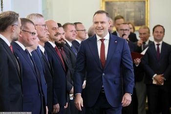 KPRP: pensje ministrów takie jak w rządzie
